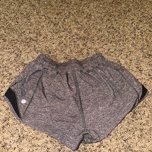 Size 4 2.5 Gray Lululemon shorts